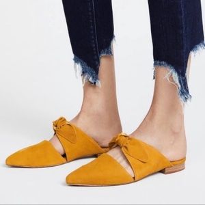 Jeffrey Campbell Flats. Size 9